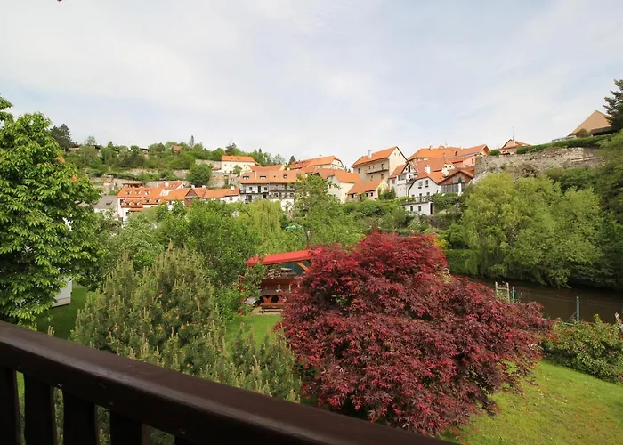 Adel Český Krumlov